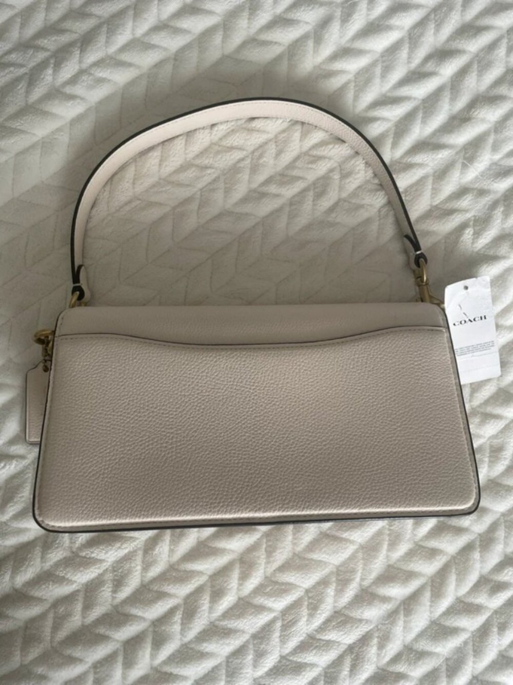 NWT - Coach Tabby Shoulder Bag 26 - Picture 2 of 5